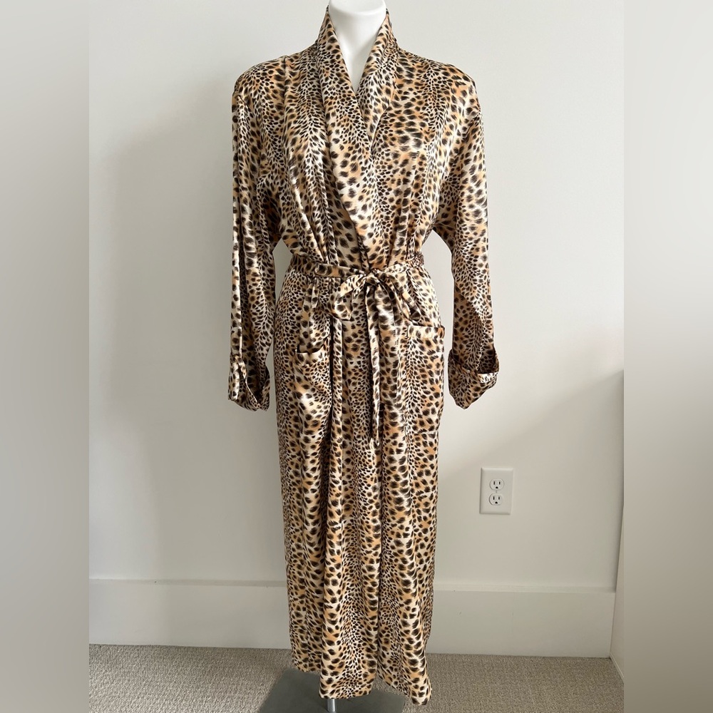 Victoria’s Secret Leopard Print Satin Maxi Robe XS/S